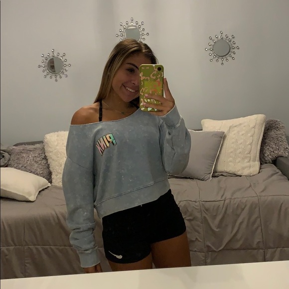PINK Victoria's Secret Tops - vs pink cropped sweater
